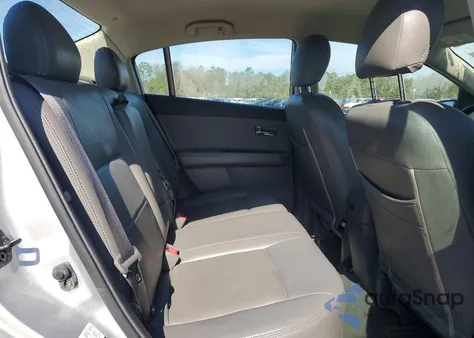 2009 Nissan Sentra 2.0 z USA, uszkodzony, nr VIN 3N1AB61E69L612380